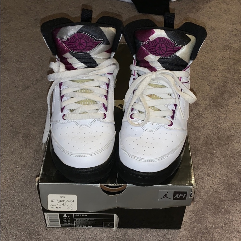 Air Jordan’s AJF 9